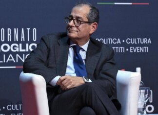 Deficit al 3,1%, Tria: “Non uscendo da procedura infrazione Giorgetti può dire no a bandierine elettorali”