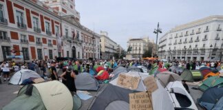 Emergenza abitativa in Spagna, governo annuncia sospensione sfratti per vulnerabili fino al 2030