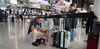 Etna, aeroporto di Catania chiuso: voli sospesi fino alle 12 di lunedì 28 settembre