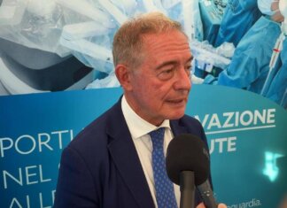 Fresenius Kabi, Urso: “Nuova linea produttiva avanzata un esempio per imprese”