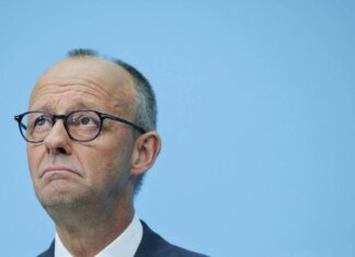 Germania, Merz: “Governo resta per garantire futuro democratico, voto va oltre la mia persona”