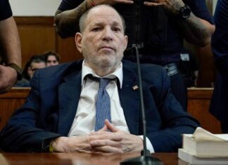Harvey Weinstein condannato a 15 anni di carcere per violenza sessuale