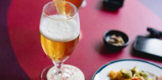 La classifica dei paesi con il più alto consumo di birra pro capite: vince la Repubblica Ceca, Italia via dalla top 20