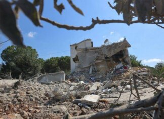 Nuovi raid israeliani in Libano, “11 morti: c’è anche un neonato”