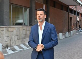 Ore 14 riparte su Rai 2 oggi con Salvo Sottile nuovo conduttore