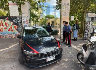 Prof accoltellata, Valditara: “Studente è ragazzo tranquillo, possibile ruolo social e siti violenti”