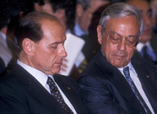 Quando Berlusconi invitò il laziale Previti a San Siro, ex ministro: “Milan perse e Silvio voleva ammazzarmi”