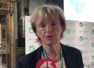 Racca (Federfarma Lombardia): “3.054 croci verdi per la salute dei cittadini, disponibili 2 nuovi vaccini”