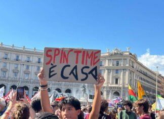 Roma, corteo Spin Time: “Città è di chi la vive non di chi specula”