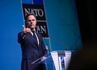 Rutte: “Non c’è un rischio concreto di escalation nucleare, Nato è più forte della Russia”