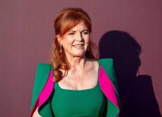 Sarah Ferguson, autobiografia in arrivo? L’accordo faraonico per rivelazioni sulla royal family