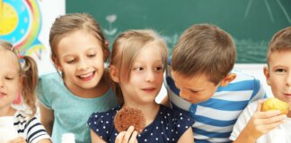 Scuola: l’immunologo, ‘salute e concentrazione dipendono da qualità pasti e da snack nello zaino’