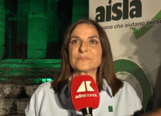 Sla, Esposito (Aisla): “La luce verde è una voce potente che racconta la nostra comunità”