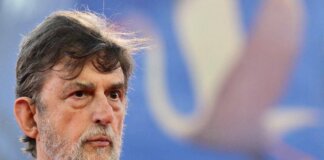 “Spenga il telefono”, Nanni Moretti interrompe la proiezione a Venezia