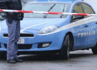 Torino, uomo ucciso e fatto a pezzi. Il 26enne accusato dell’omicidio: “Eravamo sotto effetto di droghe, volevamo buttarlo nel fiume”