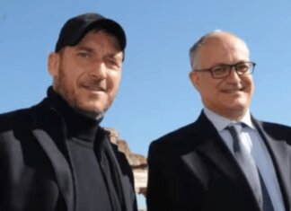 Totti compie 50 anni, gli auguri speciali da… Gualtieri: “Grazie per ciò che hai dato a Roma”