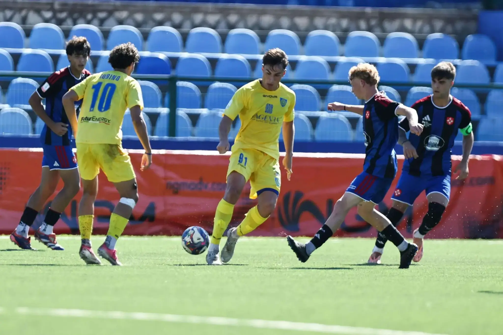 carrarese dieci gol nel test con il pisa primavera doppiette per marconi e ciss232 da Corrieretoscano.it carrarese dieci gol nel test con il pisa primavera doppiette per marconi e ciss232