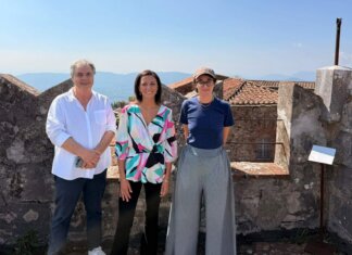Tappa a Fosdinovo per il tour regionale sulla cultura diffusa: la visita dell’assessora Manetti Manetti a Fosdinovo
