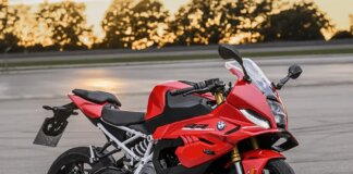 BMW F 450 RR: la nuova supersportiva per patente A2