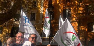 Carburanti, oggi a Roma la protesta di Taxi e Ncc sotto il ministero dei Trasporti: “Governo ci incontri”