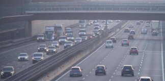 Caro carburanti, al via lo sciopero degli autotrasportatori nel Sud Italia: cosa sappiamo