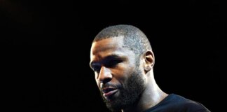 Floyd Mayweather, l’accusa choc: “Mi hanno truffato per 550 milioni di dollari”