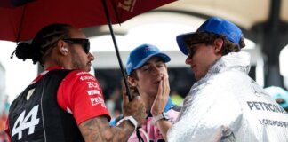 Formula 1, rinviata la partenza del Gp del Bahrain: cos’è successo