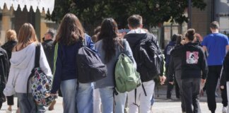 Il pediatra: “No alla carne di maiale in mensa scolastica se c’è chi non può mangiarla”