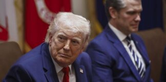 Iran, Hegseth: “Blocco Hormuz ferreo, Trump ha opzioni”. Mosca si propone: “Russia può essere mediatore”