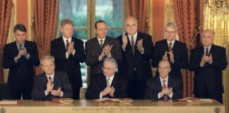 Le guerre non finiscono quando crediamo. La Bosnia e quella difesa europea che esiste già