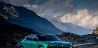Lotus Eletre X diventa ibrido: fino a 952 CV e 1.200 km di autonomia