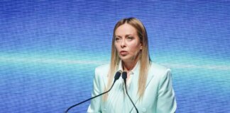 Meloni non molla la presa sull’energia, pressing su Ue per flessibilità: “Italia in Europa non per dire solo sì”