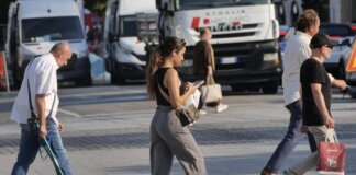 Nuovo Codice della strada, regole per i pedoni e multe: cosa cambia e da quando