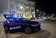 Controlli nel centro di Grosseto: quattro giovani segnalati per droga, un punteruolo sequestrato