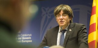 Puigdemont può tornare in Spagna, la Corte revoca l’arresto: scatta il ‘fattore Catalogna’ sulle elezioni