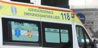 Roma, bimbo di un anno e mezzo muore soffocato da un pezzo di mela