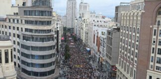 Spagna, avanti con la protesta: decine di migliaia in piazza per il diritto alla casa