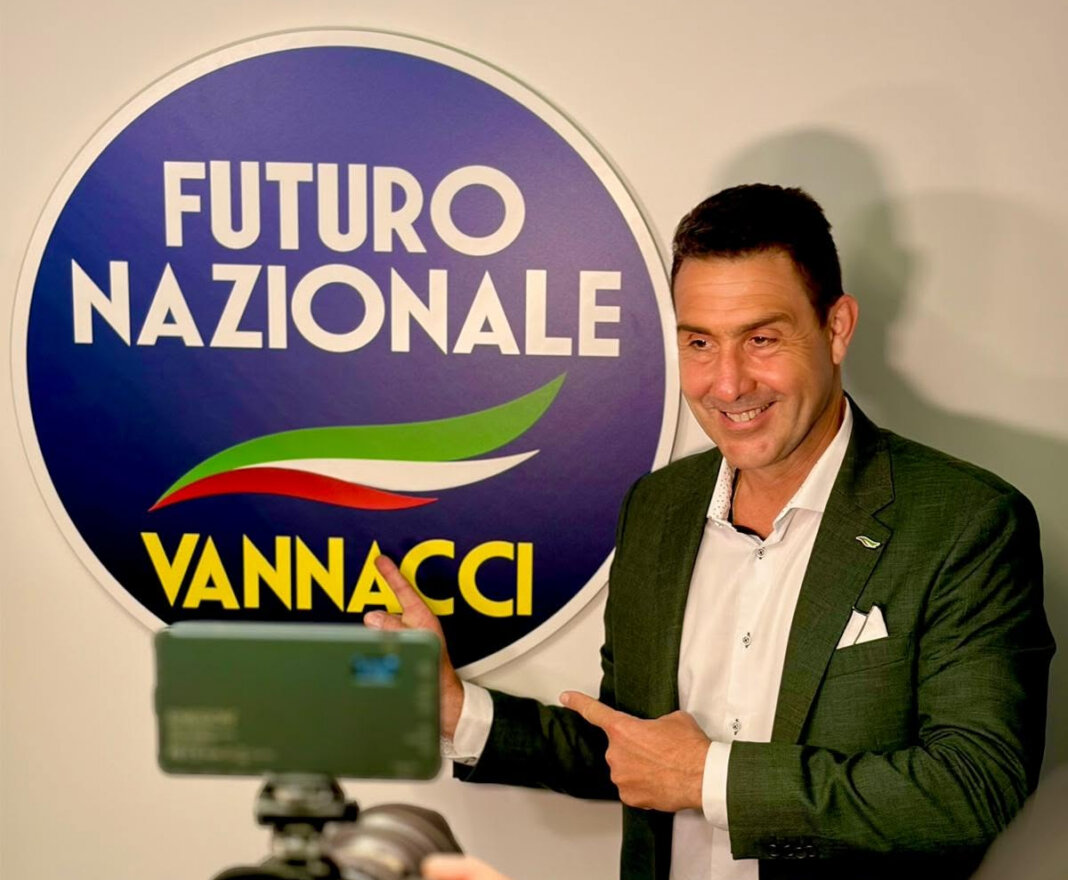 Vannacci dopo stop soldi e armi a Ucraina di Salvini: 