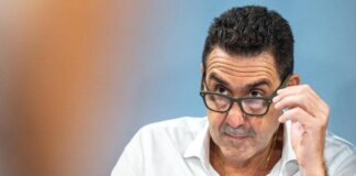 Vannacci perde quasi l’1%, crescono Fratelli d’Italia, Lega, Pd e M5S: il sondaggio