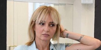 Veronica Peparini, ex maestra di ‘Amici’ raggirata al telefono: “Lasciata con 4 euro sul conto”