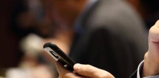 WhatsApp down, problemi oggi 16 ottobre